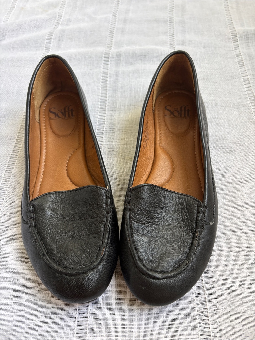 Sofft Kambray Black Leather Women's Slip-On Loafers